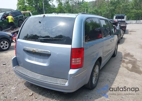 2013 Chrysler Town & Country Touring-L from USA, damaged, VIN 2C4RC1CG6DR534001